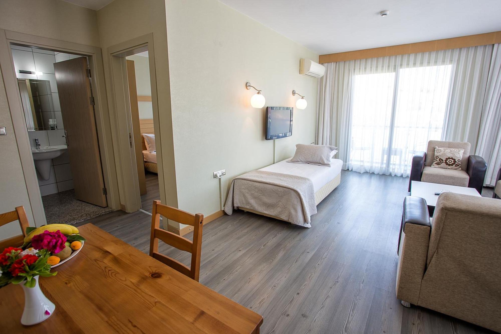 Cilek Marina Otel Çeşme Εξωτερικό φωτογραφία